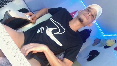 Brendt_ live cam on Cam4