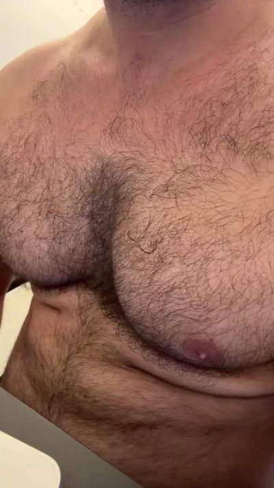 Breno_tesudo live cam on Cam4