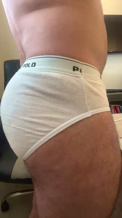 Breno_tesudo live cam on Cam4