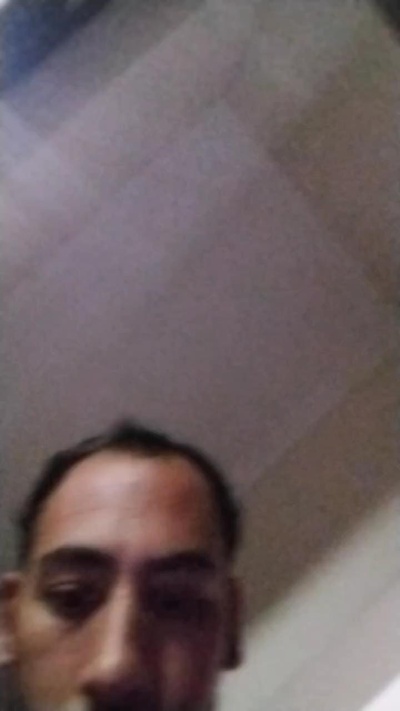 Brian1612 live cam on Cam4