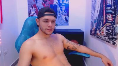 Brian_Adler live cam on Cam4