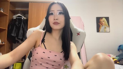 BrianaJacinthe live cam on Cam4