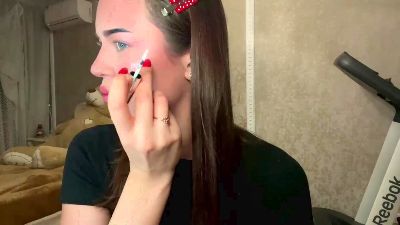 BrianaYearick live cam on Cam4