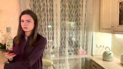 BrianaYearick live cam on Cam4