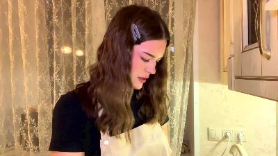 BrianaYearick live cam on Cam4