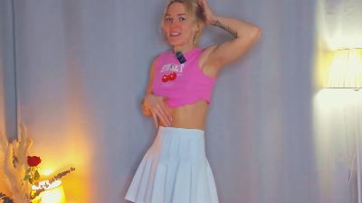 BriannaVert live cam on Cam4