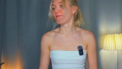 BriannaVert live cam on Cam4