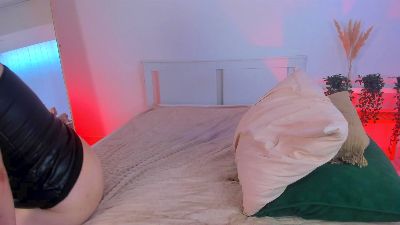 Brianna_Nunny live cam on Cam4