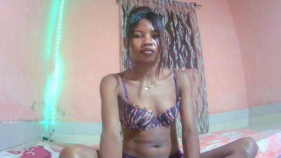 Briannah_ live cam on Cam4