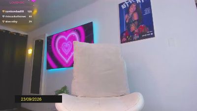 Briannha live cam on Cam4