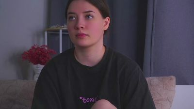 BridgetEast live cam on Cam4