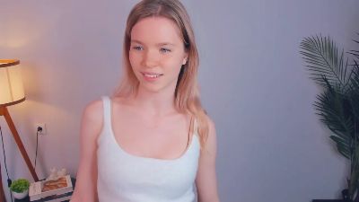 BridgetKaaz live cam on Cam4