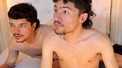 Briian__ live cam on Cam4