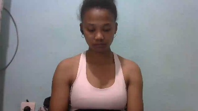 Brinda69 live cam on Cam4