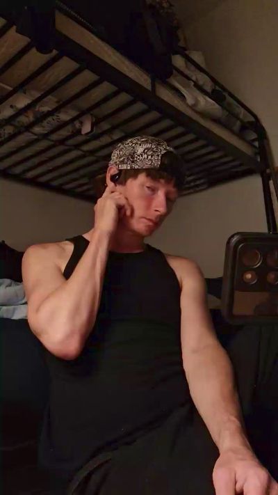 Brinkx89 live cam on Cam4