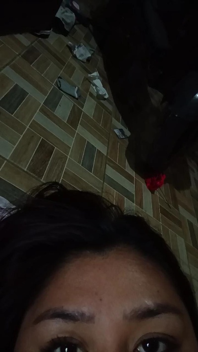 Brisa1994 live cam on Cam4