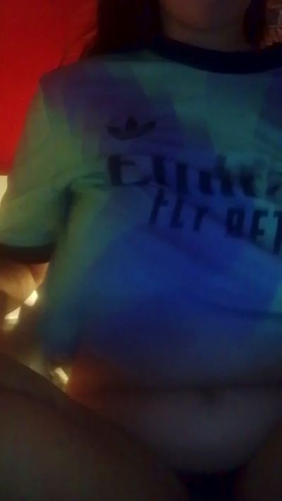 Brit live cam on Cam4