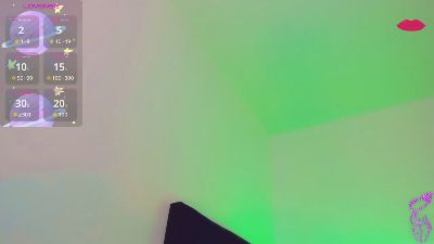 BritannyMendoza live cam on Cam4