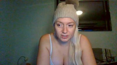 British_Kim live cam on Cam4
