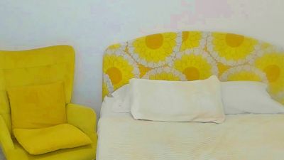 Britishpenelope live cam on Cam4
