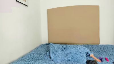 Britney_Moon26 live cam on Cam4