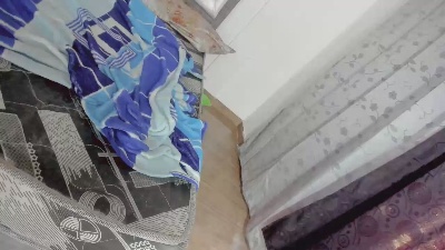 Britneyqueen777 live cam on Cam4
