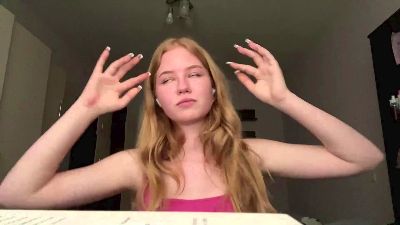 Live thumbnail of BritniUnrau