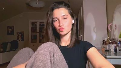 BrittEndris live cam on Cam4