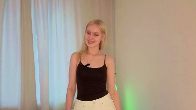 BrittMcgannon live cam on Cam4