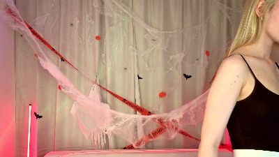 BrittMcgannon live cam on Cam4