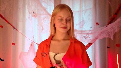 BrittMcgannon live cam on Cam4