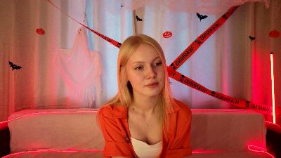 BrittMcgannon live cam on Cam4