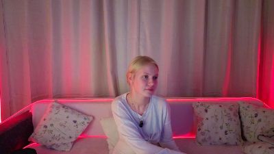 BrittMcgannon live cam on Cam4
