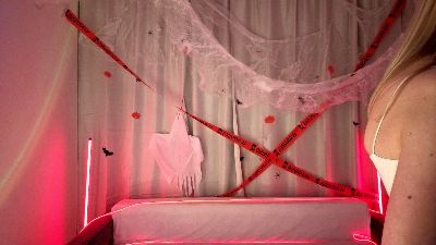 BrittMcgannon live cam on Cam4