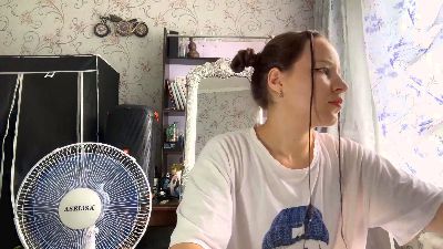 BrittanyErdley live cam on Cam4
