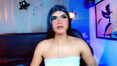 BrittanyGomez_1 live cam on Cam4