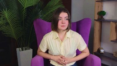 BrittneyEdlao live cam on Cam4