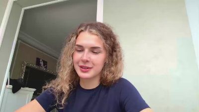 BrittnyCosley live cam on Cam4