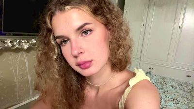 BrittnyCosley live cam on Cam4