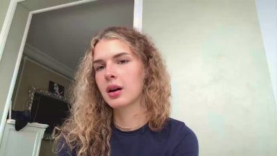 BrittnyCosley live cam on Cam4
