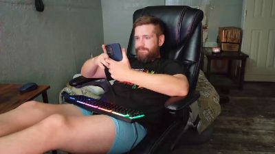 BroBun4Fun live cam on Cam4