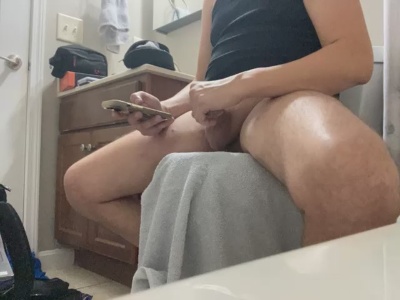 BrosWebsite live cam on Cam4