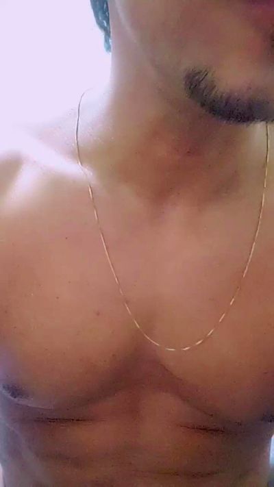 Brow_34 live cam on Cam4