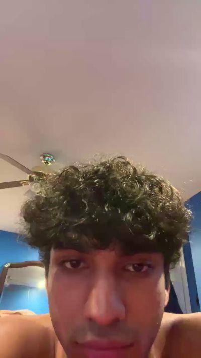 BrownBoyCheeks webcam