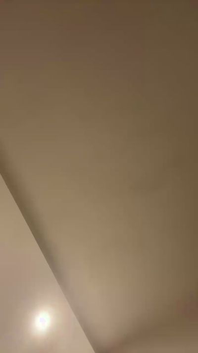 Bruce9090 live cam on Cam4