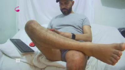 Bruce_bigdick live cam on Cam4
