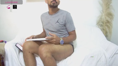 Bruce_bigdick live cam on Cam4