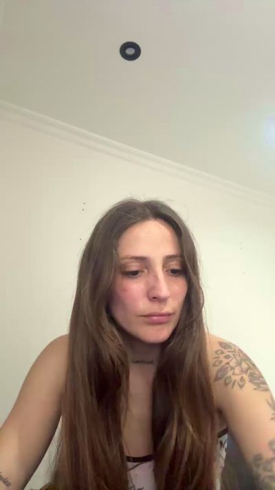 Brujadevenus live cam on Cam4