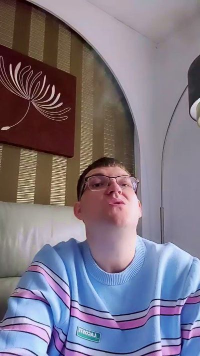 BrummieBoi89 live cam on Cam4