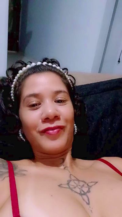 BrunaBorges live cam on Cam4